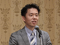 写真:勝亦 健氏